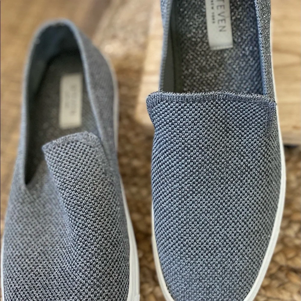 STEVEN BY STEVE MADDEN “KELSEA”SNEAKER! - Picture 12 of 12